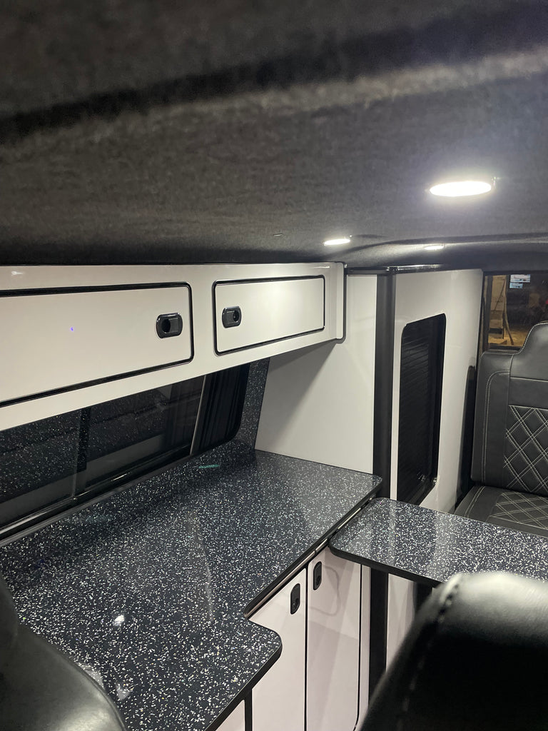VW T5/T6 Rock & Roll Bed & Light gloss grey with Black Sparkle Worktop Units