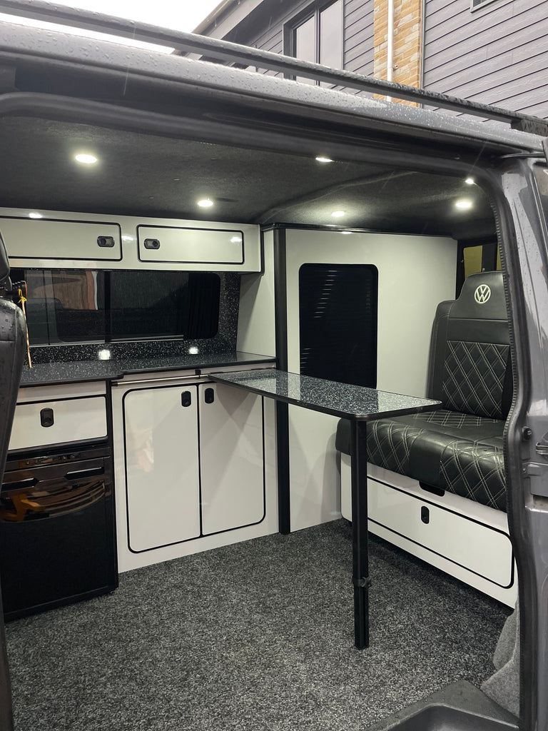 T5/T6 Light Gloss Grey & Black Sparkle SWB Units