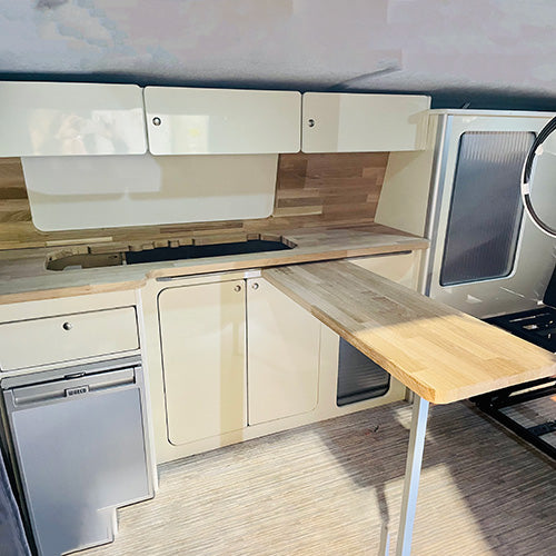 VW T5/T6 Gloss Cream & Solid Oak LWB/SWB Units