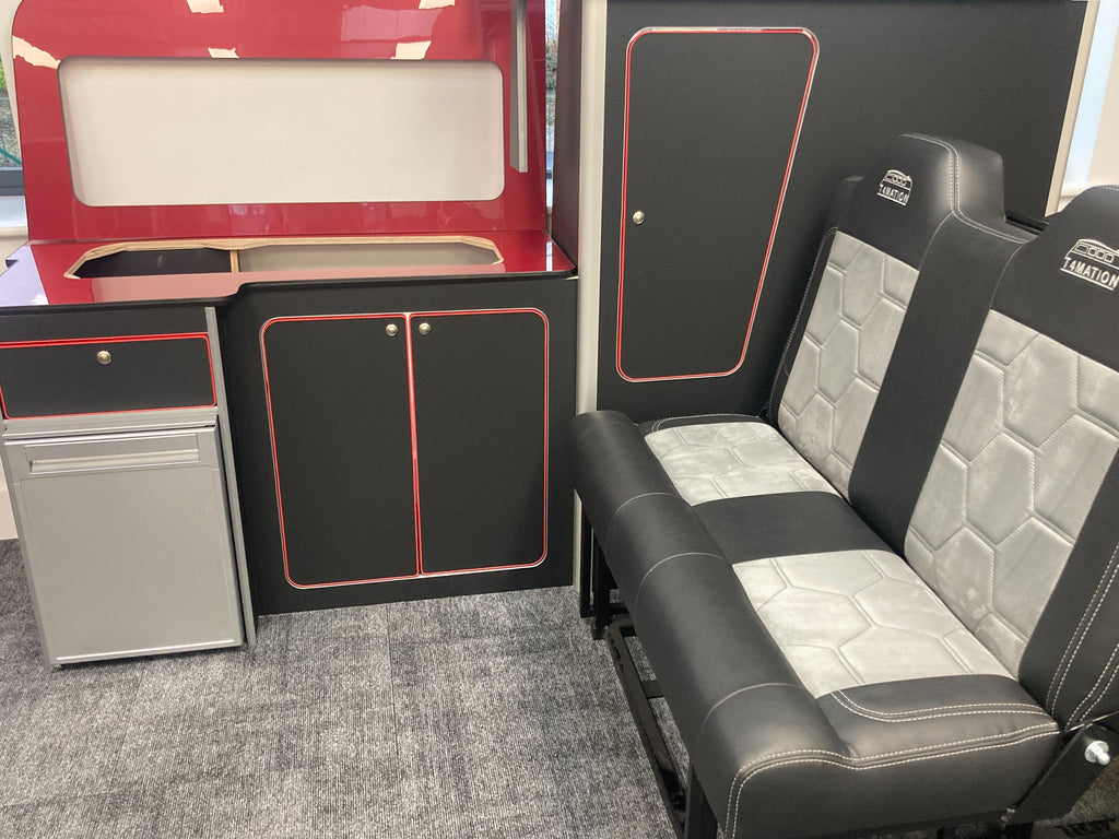 T5/T6 Rock & Roll Bed & Super Matte Black SWB Units