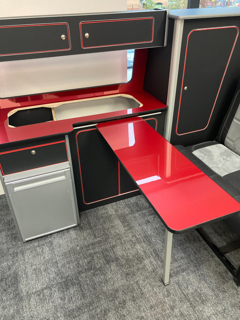 T5/T6 Super Matte Black & Gloss Red Worktop SWB Units