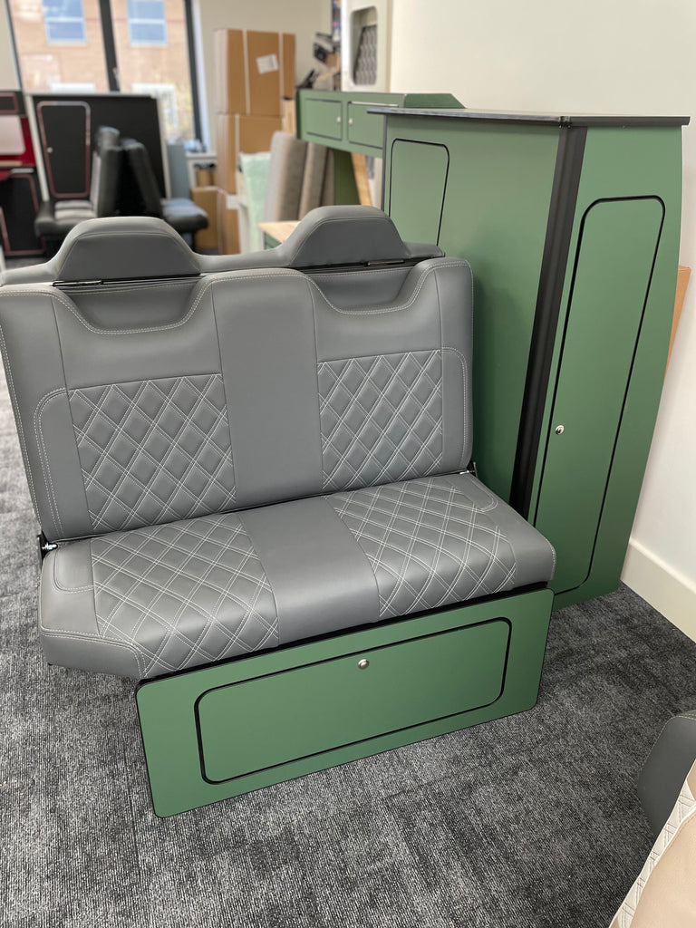 T4 Super Matt Green & Oak Unit