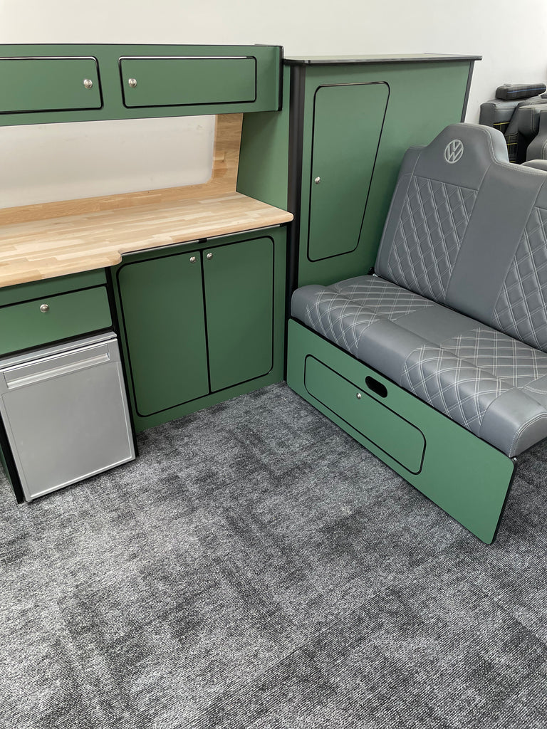 T4 Super Matt Green & Oak Unit